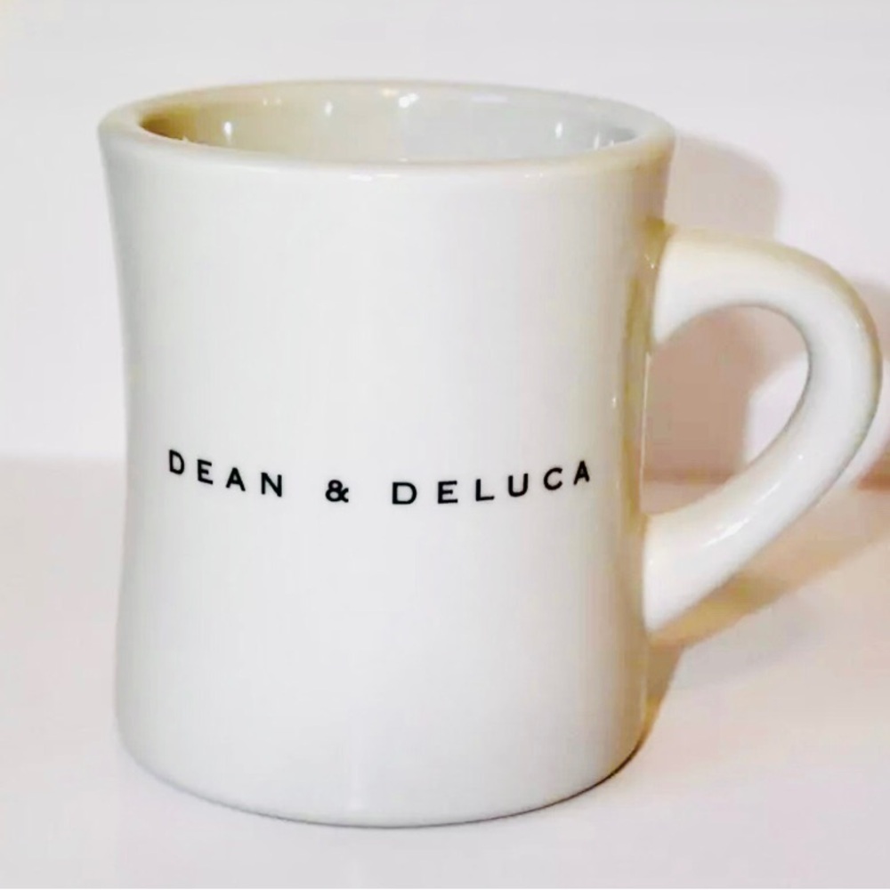 Dean and Deluca Vintage Diner Mug in Cream